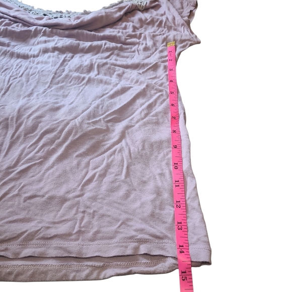 Daytrip Lavender Crochet Lace Back Drape Top Boho Open Back Shirt Size L - Picture 7 of 8